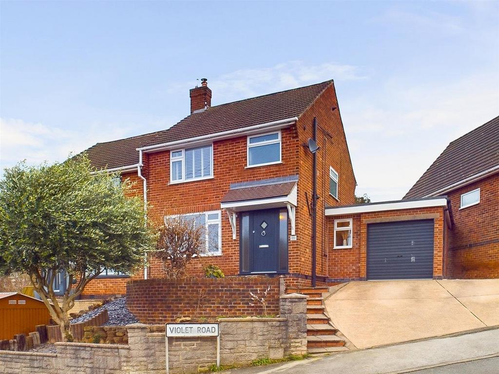 Violet Road, Nottingham NG4 3 bed semidetached house £270,000