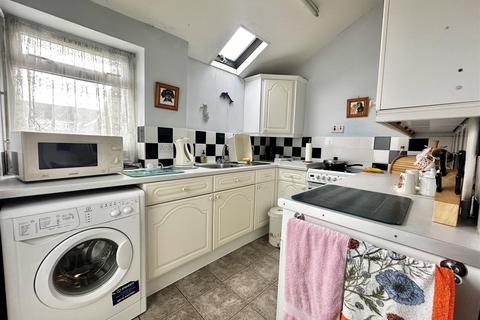 3 bedroom terraced house for sale - King Edwards Road, Swansea