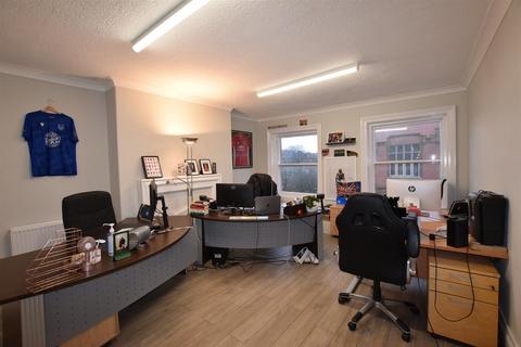 Office to rent, OFFICE TO LET - Westborough, Scarborough, YO11 1UN