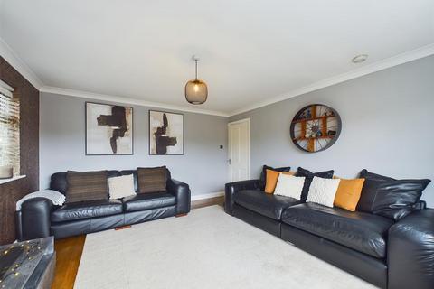 25 Kirk Road, Nottingham, NG3 6GX