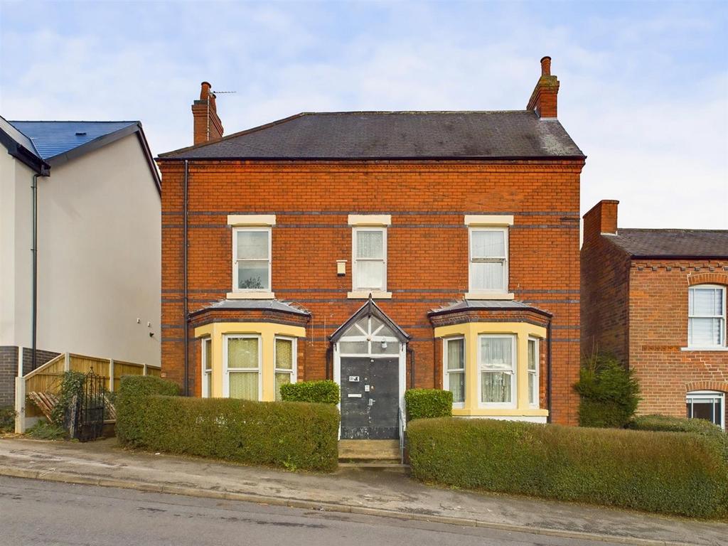 Robinson Road, Nottingham NG3 3 bed detached house for sale £325,000