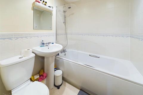 Apartment 17, Lister House Ockbrook Drive, Mapperley, Nottingham, NG3 6AU