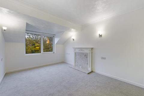1 bedroom apartment for sale, Beech Court, Nottingham NG3