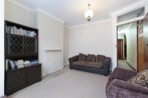 68 Boyd Road, London, SW19 2DG
