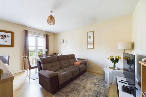 2 bedroom apartment for sale - Fleming House, Ockbrook Drive, Nottingham NG3