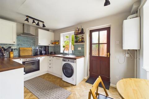 22 Astley Drive, Nottingham, NG3 3EU