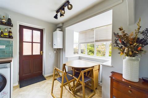 22 Astley Drive, Nottingham, NG3 3EU