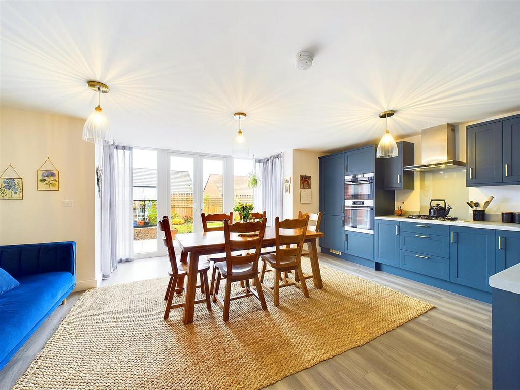 Dining Kitchen