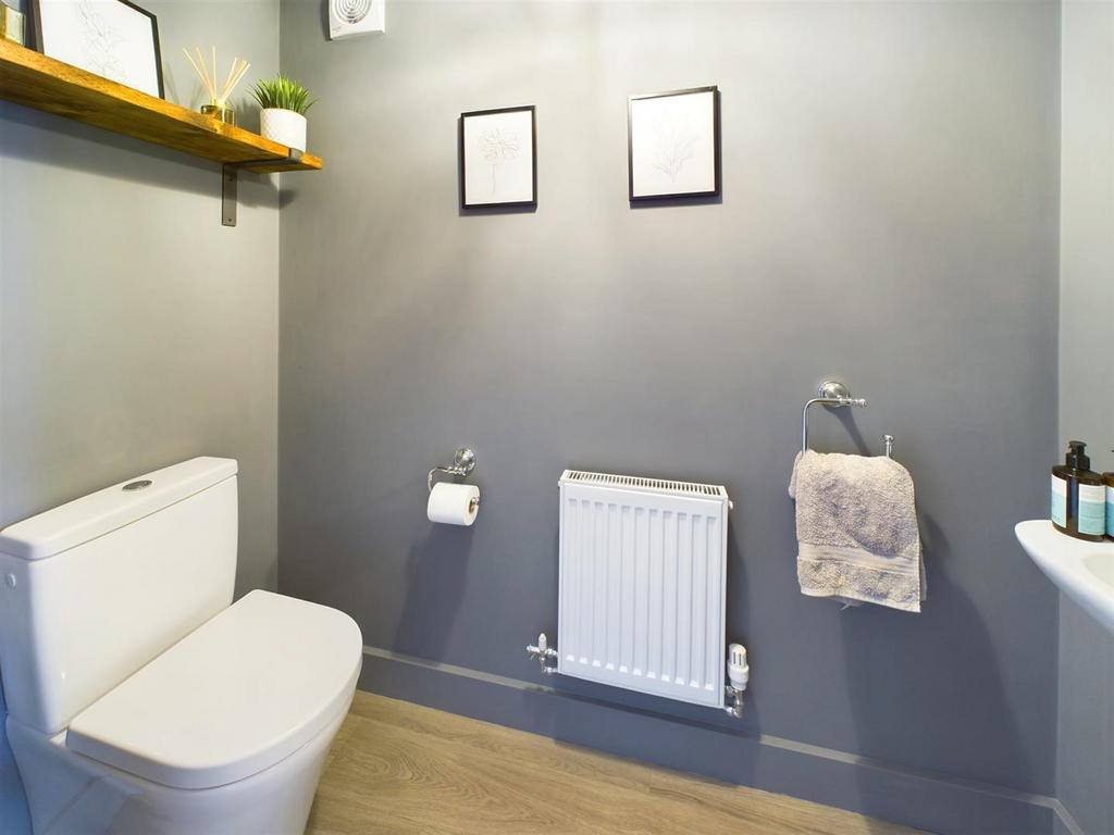 Ground Floor Wc