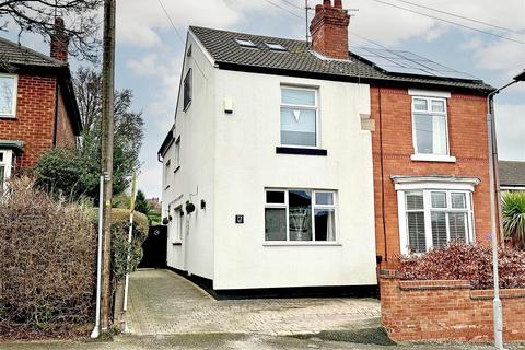 4 bedroom semi-detached house for sale, Bennett Road, Nottingham NG3