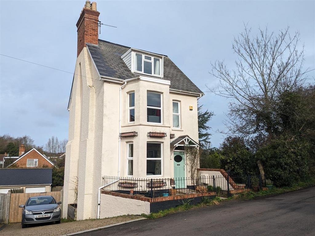 Westford, Wellington 3 bed detached house for sale £395,000