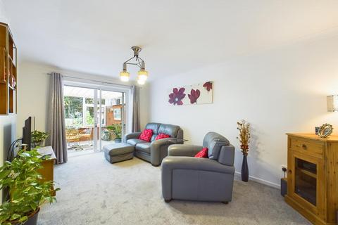 6 Pendle Crescent, Nottingham, NG3 3EZ