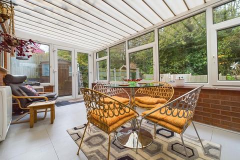 6 Pendle Crescent, Nottingham, NG3 3EZ