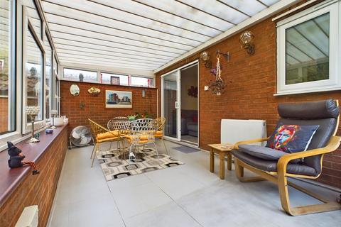 6 Pendle Crescent, Nottingham, NG3 3EZ