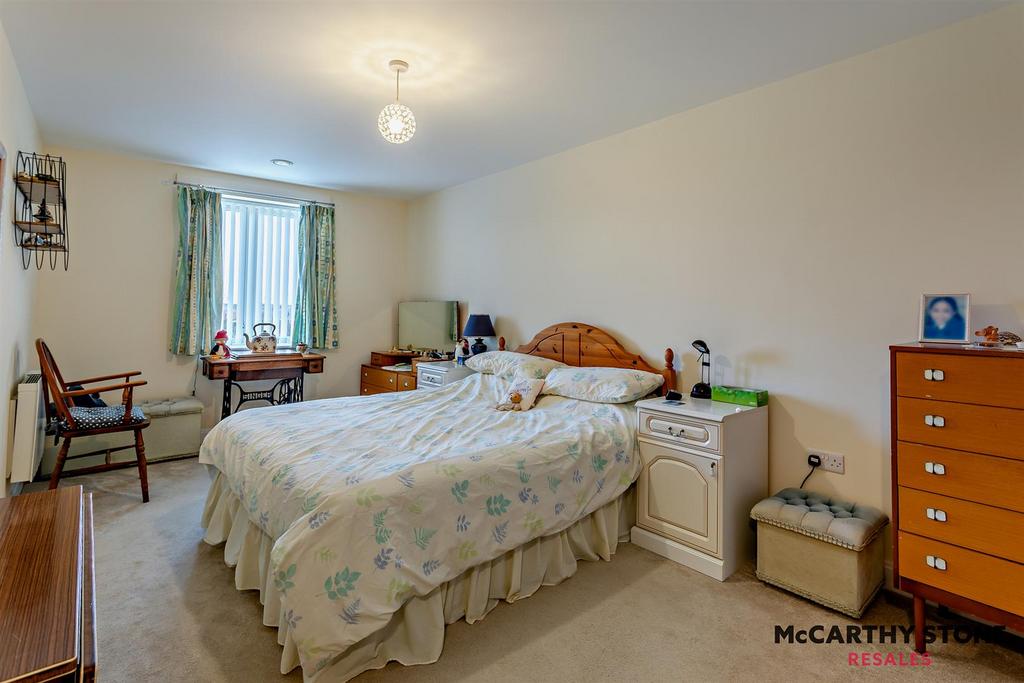 8585285-interior02-800.jpg