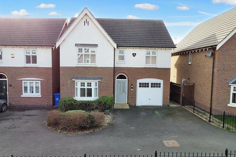 4 bedroom detached house for sale - Speedway Close, Long Eaton