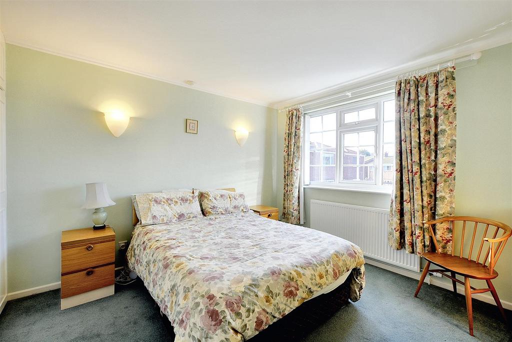 Bedroom 2 1.jpg