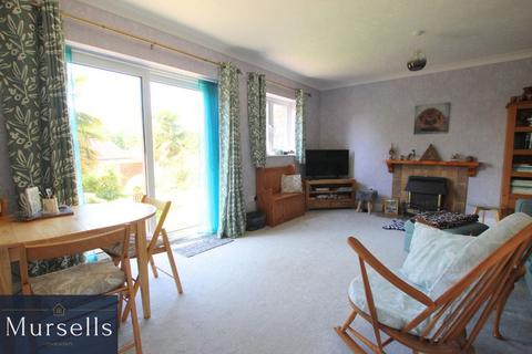 3 bedroom bungalow for sale, High Street, Poole BH16