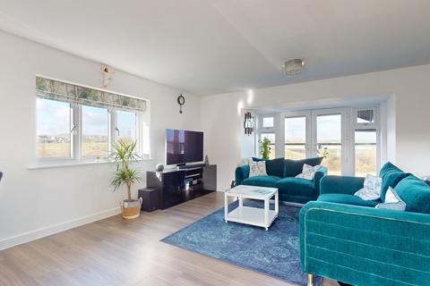 22 Amsterdam Way, Northfleet, Gravesend, DA11 8GZ