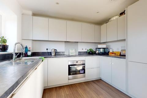 22 Amsterdam Way, Northfleet, Gravesend, DA11 8GZ