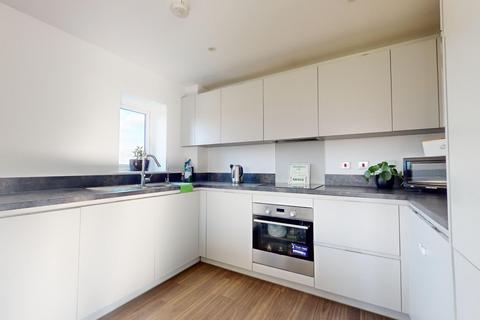 22 Amsterdam Way, Northfleet, Gravesend, DA11 8GZ