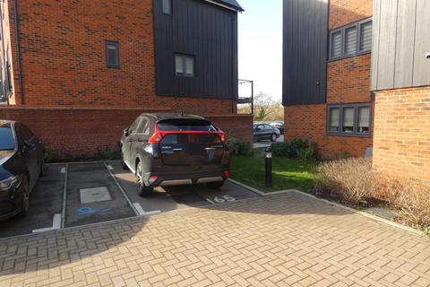 22 Amsterdam Way, Northfleet, Gravesend, DA11 8GZ