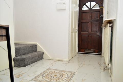 155 Elm Road, Oldham, OL8 3JZ