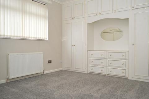 155 Elm Road, Oldham, OL8 3JZ