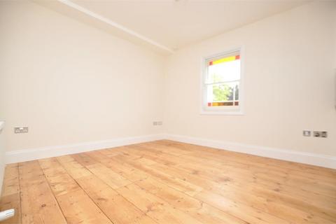 1 bedroom flat to rent, Woodlands Grove, Isleworth