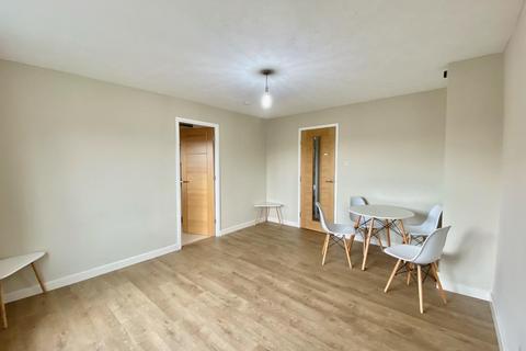 2 bedroom flat to rent - Monkgate Cloisters, York, North Yorkshire