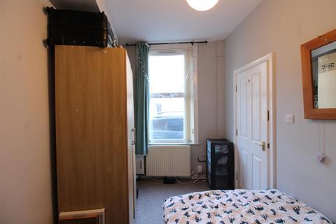 3 bedroom house share to rent - Wellington Street, York