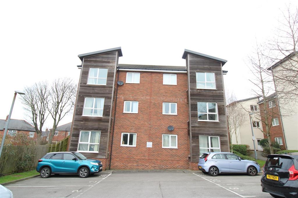 Blacklock Close, Sheriff Hill, Gateshead 2 bed apartment for sale £