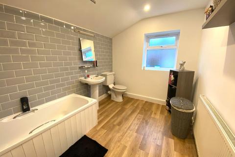 41 Adnitt Road, Northampton, NN1 4LL