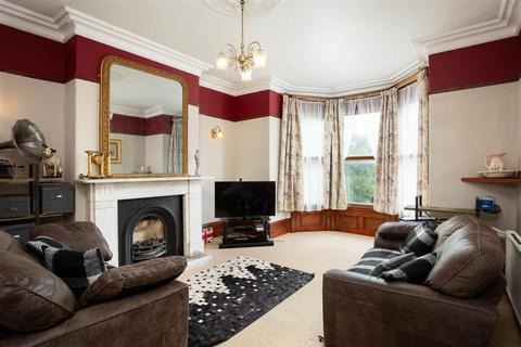 5 bedroom semi-detached house for sale, Harrogate Road, Leeds LS17