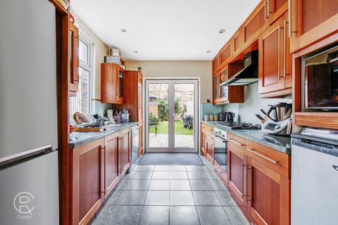 77 Framfield Road, London, W7 1NQ