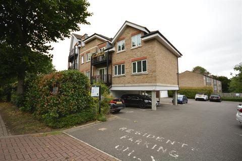 2 bedroom flat for sale, Princes Way, Southfields SW19