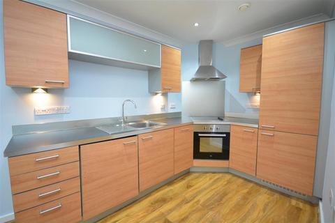 2 bedroom flat for sale, Princes Way, Southfields SW19