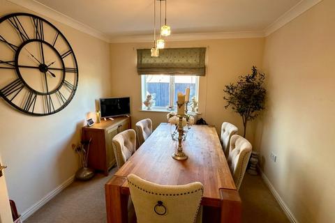 22 Bredon Drive, Hereford, HR4 0TN