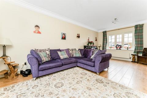 10 Bellefield Way, Lanark, ML11 7NW