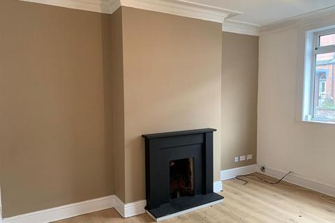 17 Aberdeen Walk, Leeds, LS12 3SB