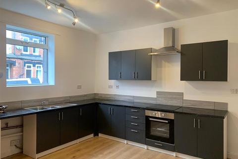 17 Aberdeen Walk, Leeds, LS12 3SB
