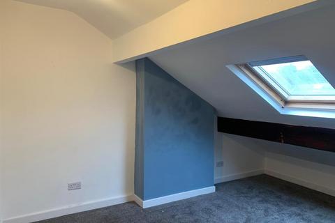 17 Aberdeen Walk, Leeds, LS12 3SB