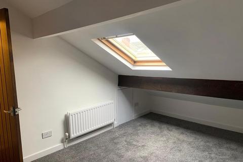 17 Aberdeen Walk, Leeds, LS12 3SB