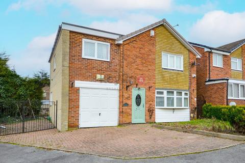 4 bedroom detached house for sale, Elm Drive, Killamarsh, Sheffield, S21