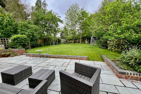 Applewood Post Office Road, Woodham Mortimer, Maldon, CM9 6SX
