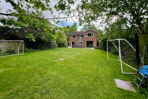 Applewood Post Office Road, Woodham Mortimer, Maldon, CM9 6SX