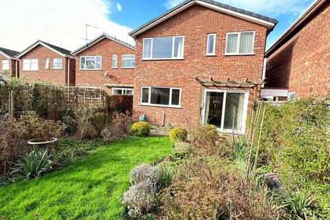 20 Burges Grove, Warwick, CV34 5TN