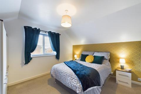 220 Queensgate, Bridlington, YO16 6RW