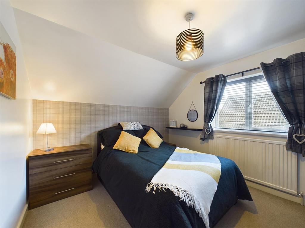 Bedroom: