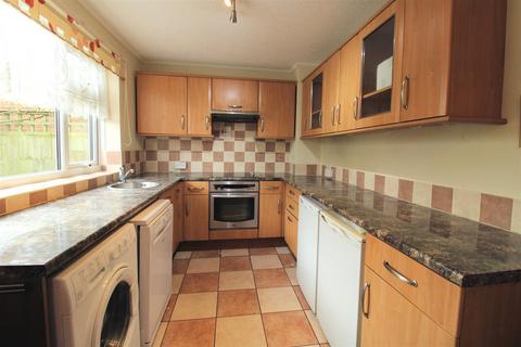 3 bedroom semi-detached house for sale - Adelaide Avenue, King's Lynn